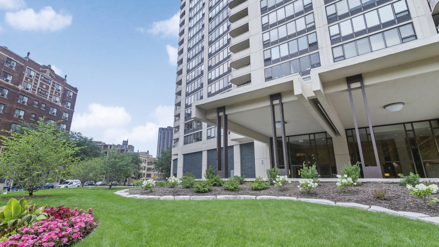 3930 N Pine Grove Ave, Chicago, IL 60613 - Photo 5 of 20