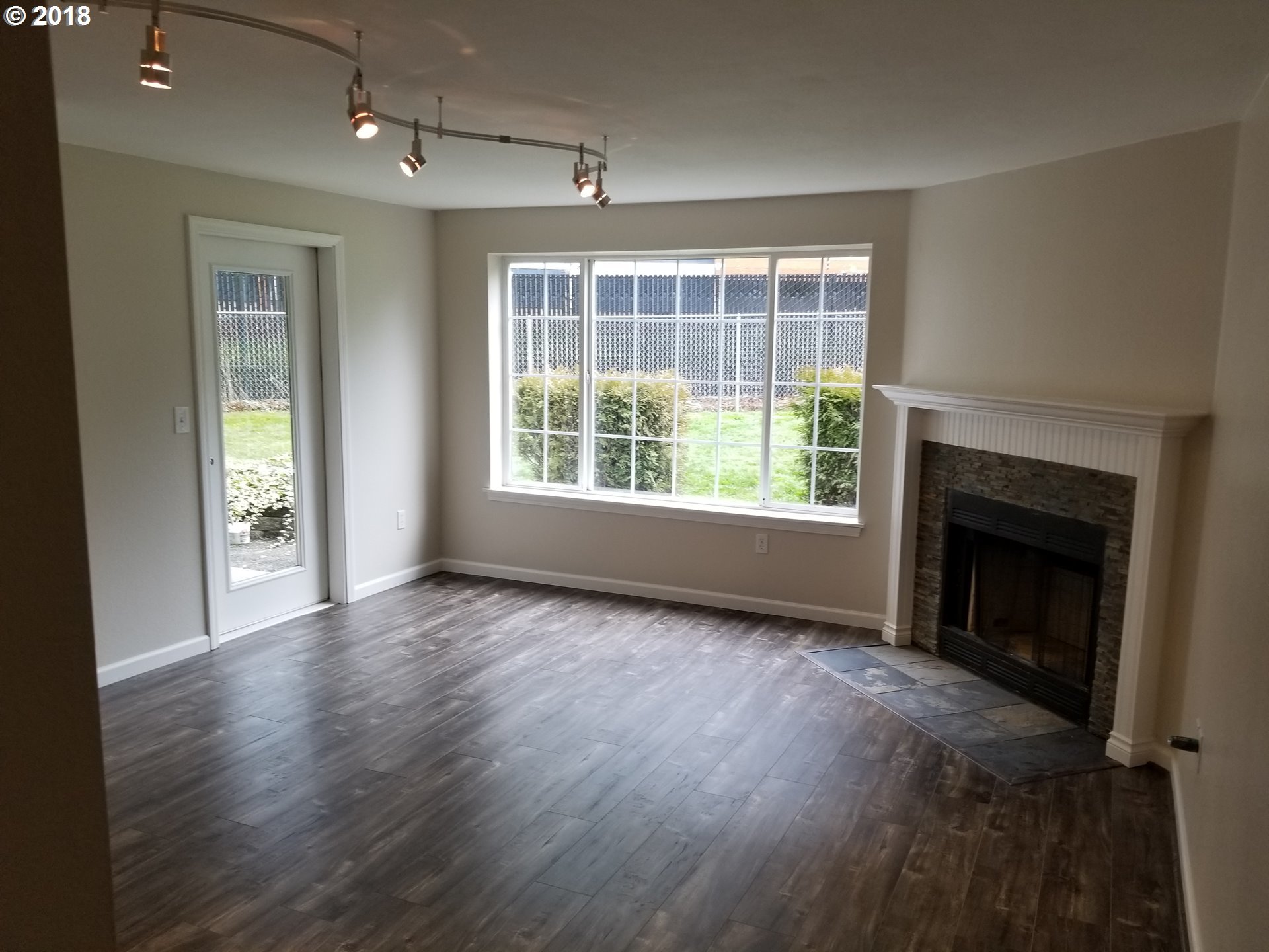 17516 Northwest Springville Road, Unit B15 Portland, OR 97229 - Photo 14 of 24 Gallery Image 14