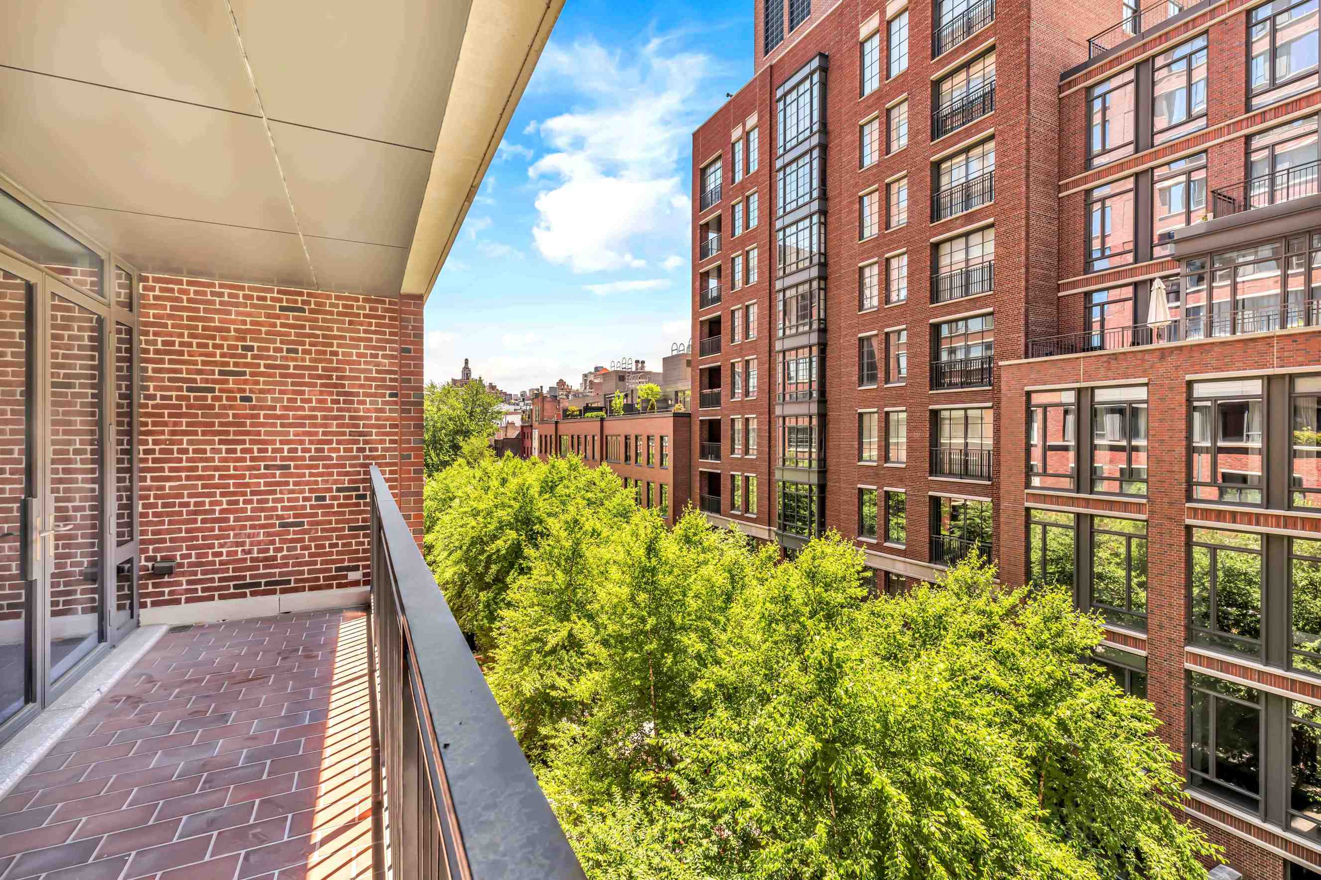 160 West 12th Street, Unit 44 Manhattan, NY 10011 - Photo 6 of 10