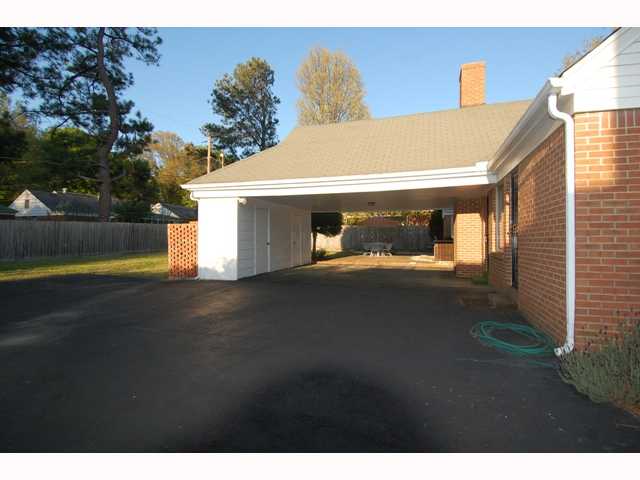 6156 Quince Road Memphis, TN 38119 - Photo 9 of 10 Gallery Image 9