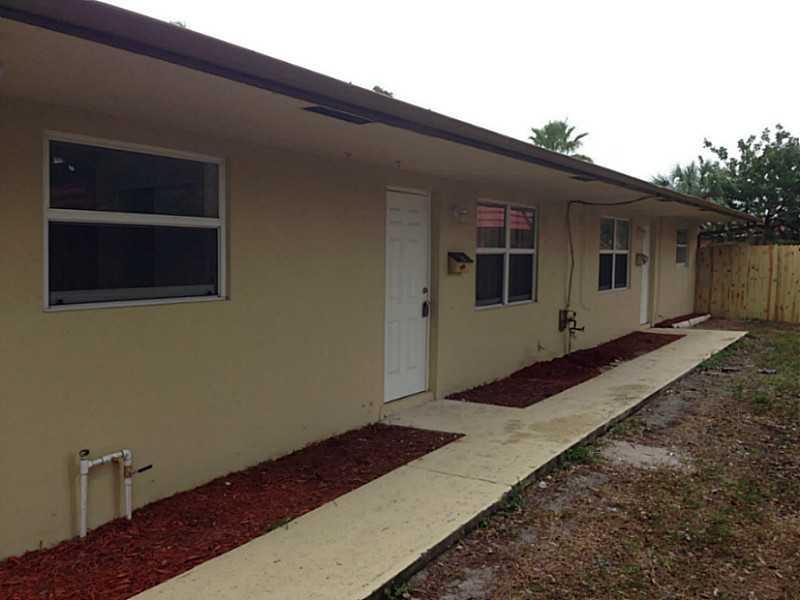 710 Southwest 9th Street, Unit 2 Pompano Beach, FL 33060 - Photo 2 of 5