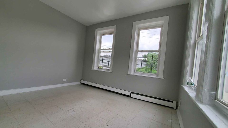 170 Soundview Avenue, Unit 2F Bronx, NY 10473 - Photo 10 of 12