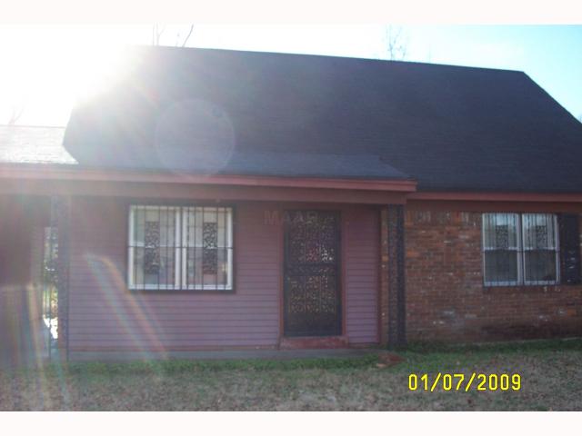4643 Berta Road Memphis, TN 38109 - Photo 1 of 10 4 bedrooms, 2 baths, eat in kitchen, 2 bedrooms down and 2upstairs. Carport, minimum repairs...Call Nedra Redditt agent 901-301-9051 for instructions on submitting offer.
