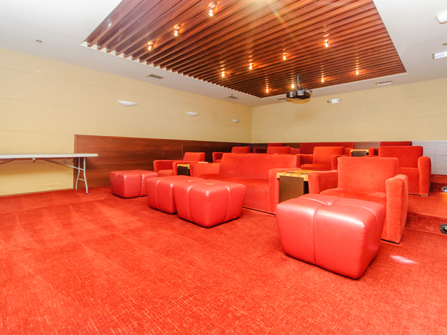 30 E Huron St, Chicago, IL 60611 - Photo 8 of 16