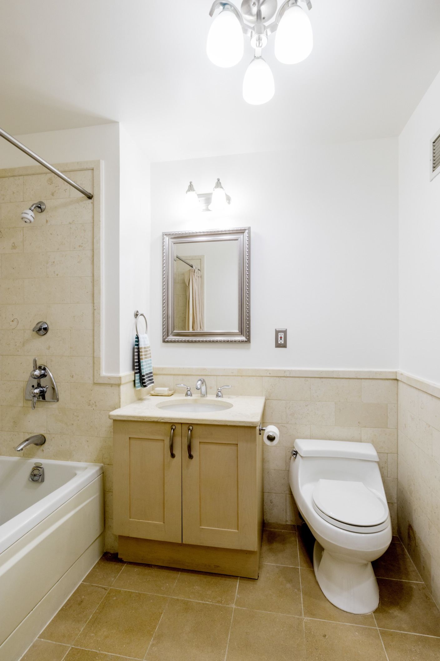 99 Jane Street, Unit 4L Manhattan, NY 10014 - Photo 7 of 11