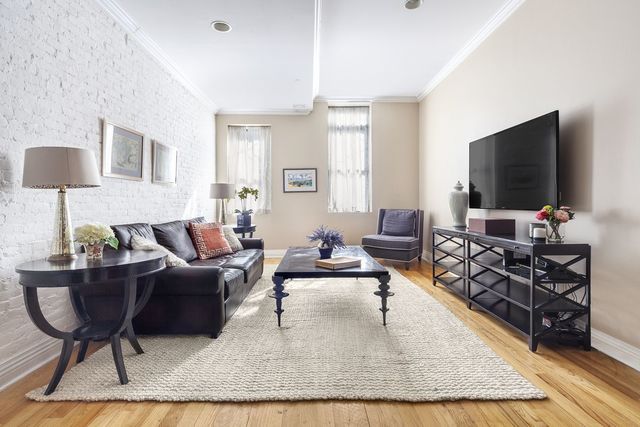 $1,475,000 | 25 Murray Street, Unit 3K | TriBeCa