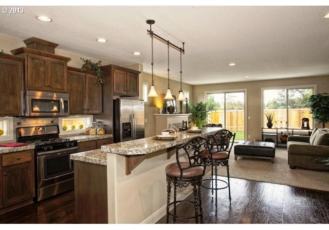 2875 Southwest 40th Street Gresham, OR 97080 - Photo 11 of 15 Gallery Image 11
