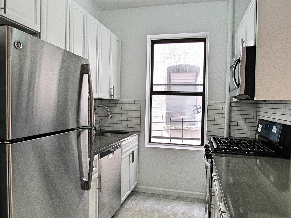40-11 25th Avenue, Unit 5 Queens, NY 11103 - Photo 1 of 8
