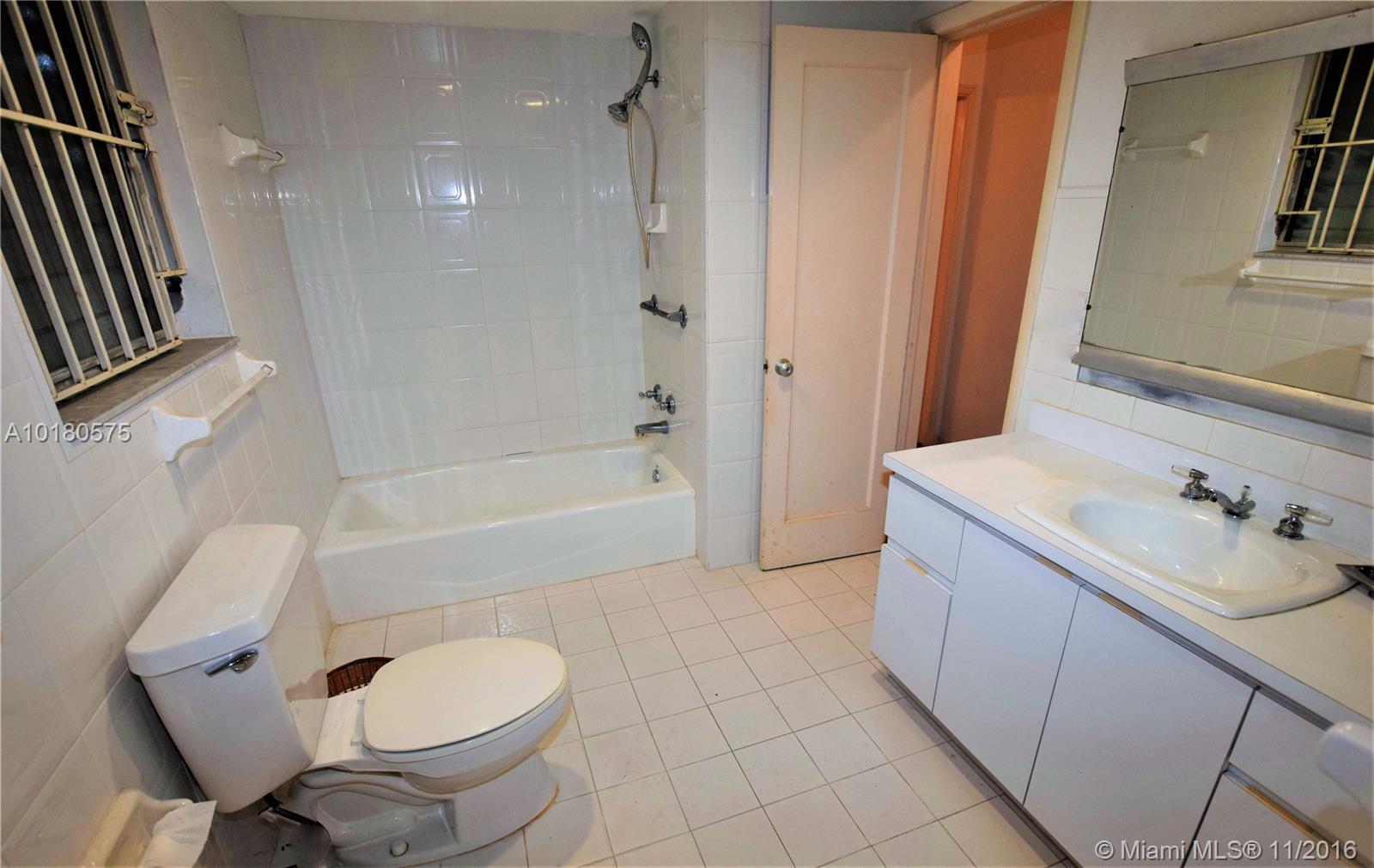 2210 Southwest 21st Street Miami, FL 33145 - Photo 13 of 35