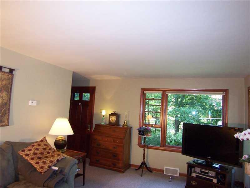3718 Overbrook Road Gibsonia, PA 15044 - Photo 7 of 9 Gallery Image 7