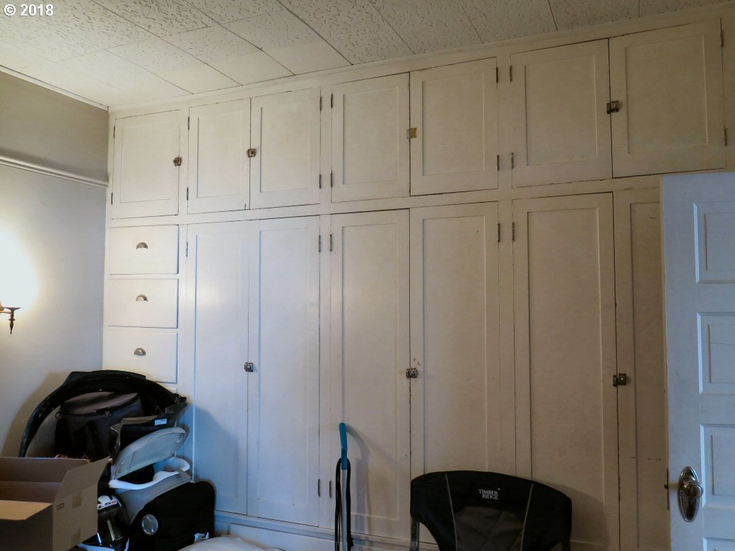 612 Southwest Court Avenue Pendleton, OR 97801 - Photo 11 of 17