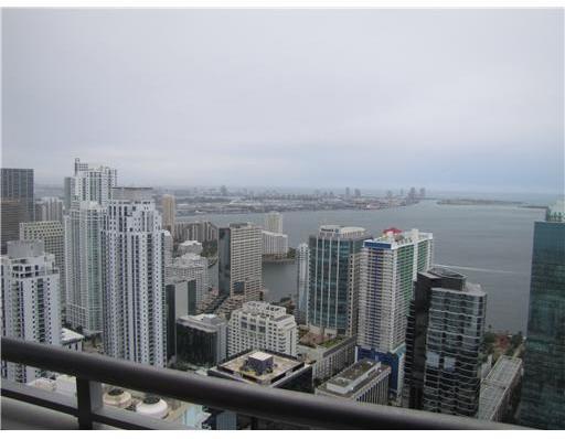 60 Southwest 13th Street, Unit 5014 Miami, FL 33130 - Photo 1 of 9