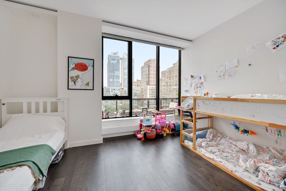255 Hudson Street, Unit XX Manhattan, NY 10013 - Photo 7 of 12 Gallery Image 7