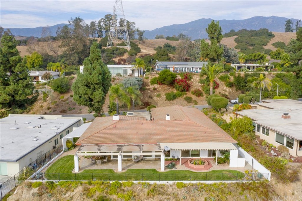 754 Vía Montevideo Claremont, CA 91711 - Photo 30 of 44