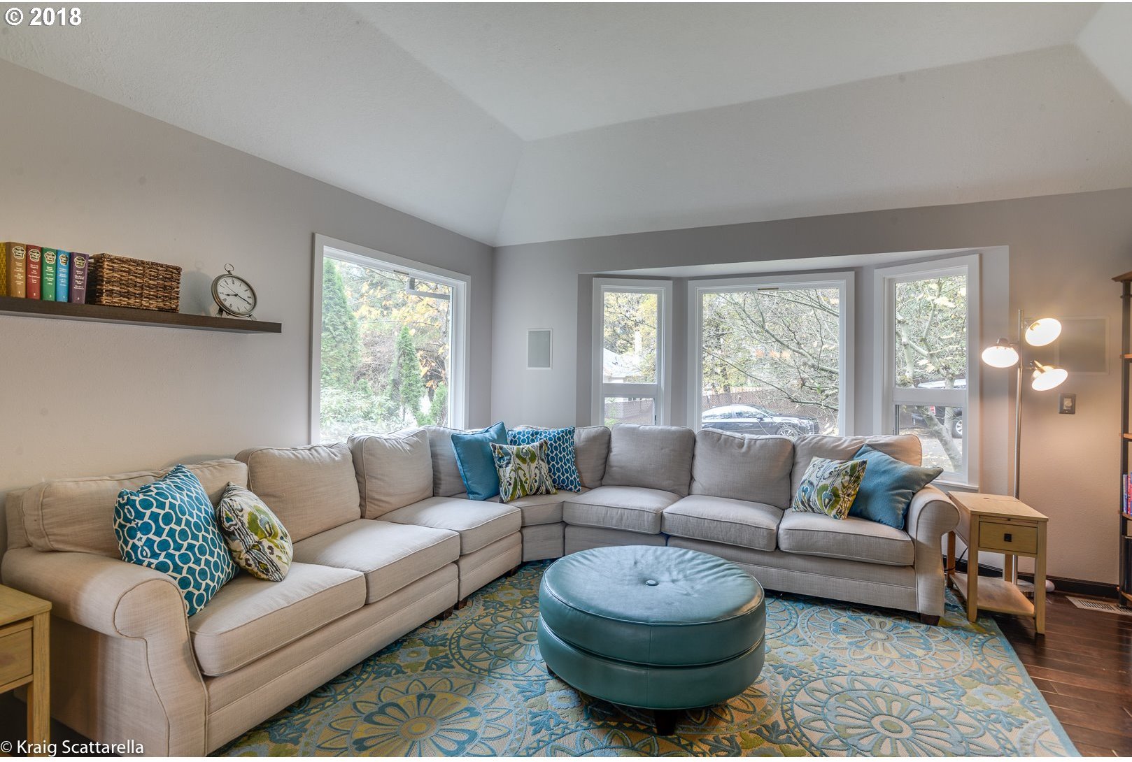 12120 Southwest Lesser Road Portland, OR 97219 - Photo 17 of 26 Gallery Image 17