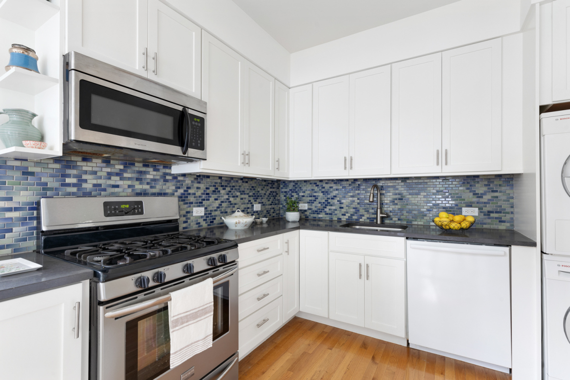 295 St Johns Place, Unit 1A Brooklyn, NY 11238 - Photo 3 of 10