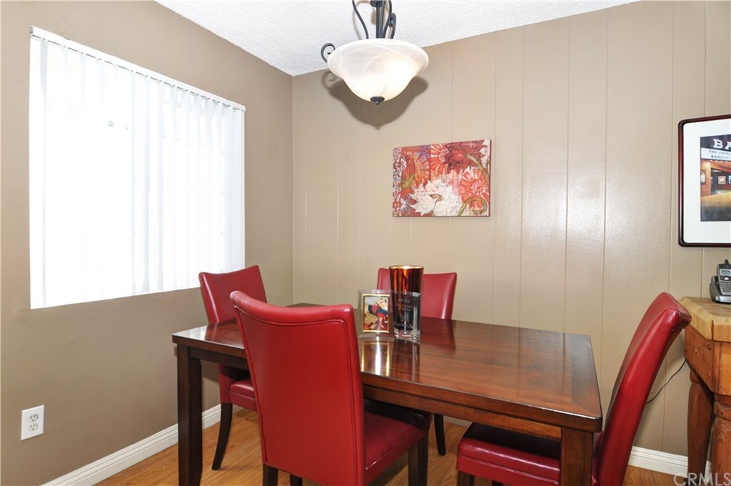 253 17th Street Seal Beach, CA 90740 - Photo 19 of 36 Sophisticated dining area design