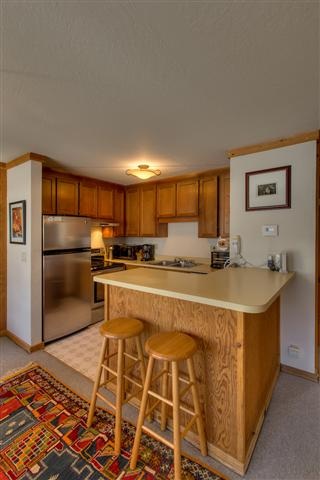 1800 Squaw Valley Road, Unit 5 Olympic Valley, CA 96146 - Photo 4 of 14