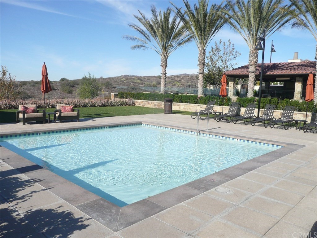 81 Savannah Lake Forest, CA 92630 - Photo 28 of 43