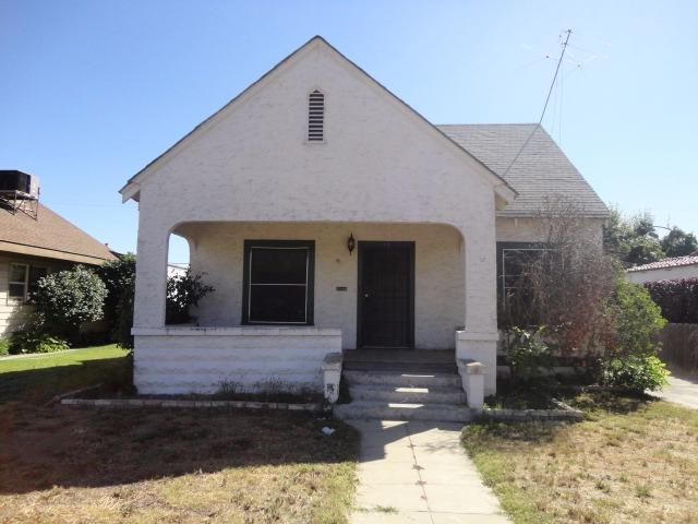 1315 F Street Reedley, CA 93654 - Photo 3 of 24