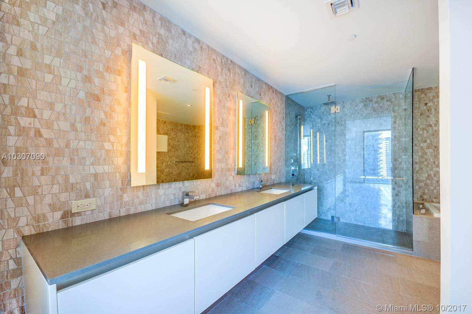 88 Southwest 7th Street, Unit 2503 Miami, FL 33130 - Photo 22 of 45