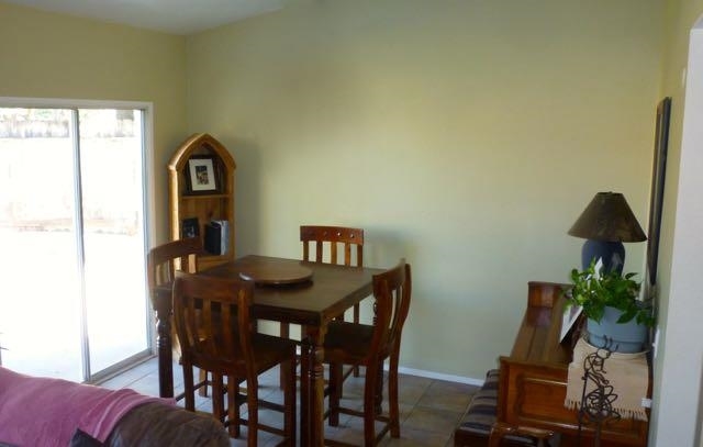 1402 Henshaw Road Oceanside, CA 92056 - Photo 8 of 25 Gallery Image 8