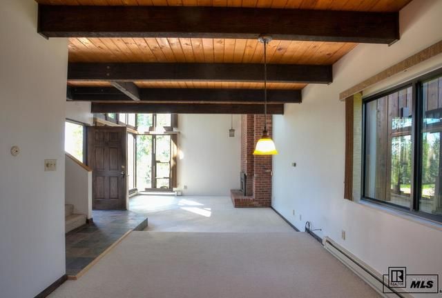 2560 Longthong Road, Unit 5 Steamboat Springs, CO 80487 - Photo 11 of 27 Gallery Image 11
