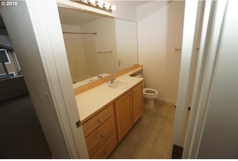 15205 Southwest Sparrow Loop, Unit 102 Beaverton, OR 97007 - Photo 6 of 6 Gallery Image 6