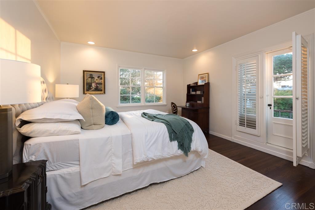 347 Dunemere Drive La Jolla, CA 92037 - Photo 14 of 25