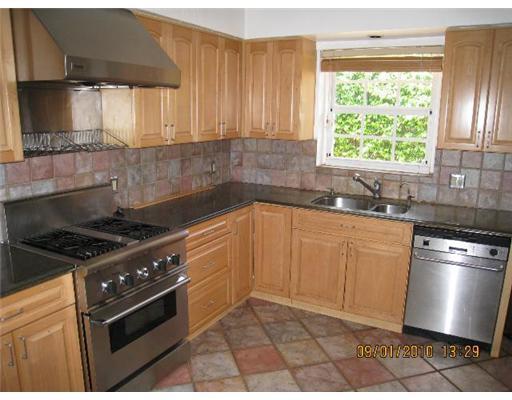 145 Southwest 27th Road Miami, FL 33129 - Photo 5 of 14