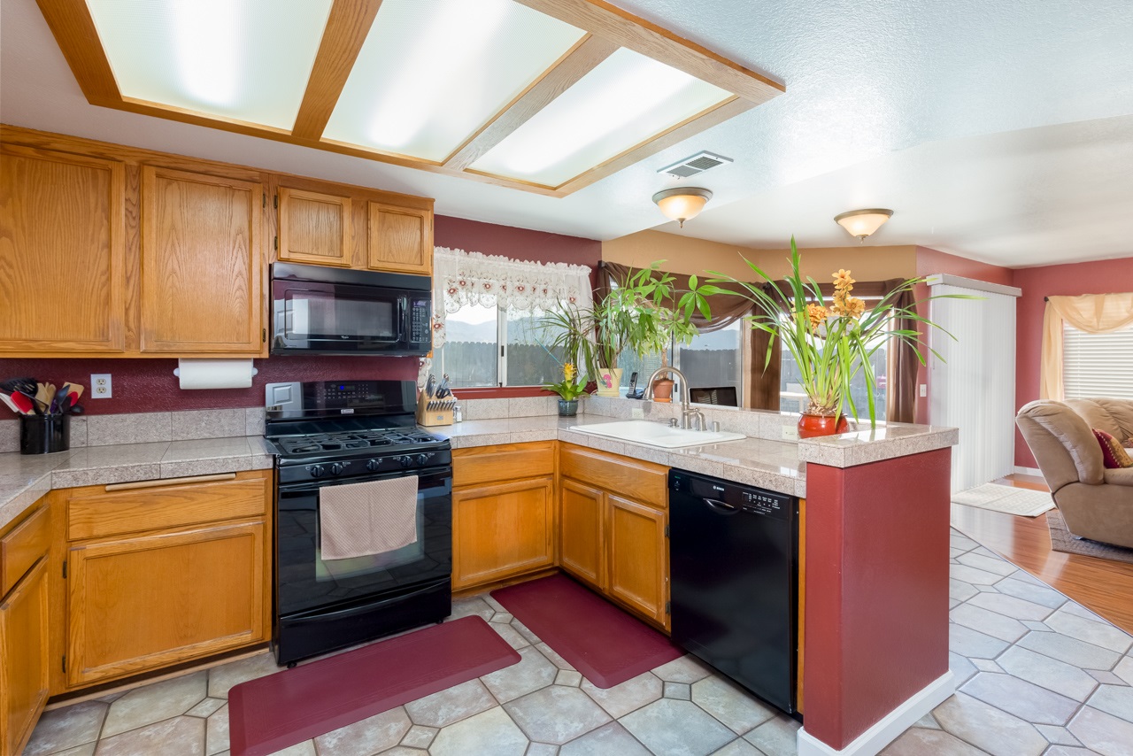 13897 Jack Oak Lane Lakeside, CA 92040 - Photo 7 of 25