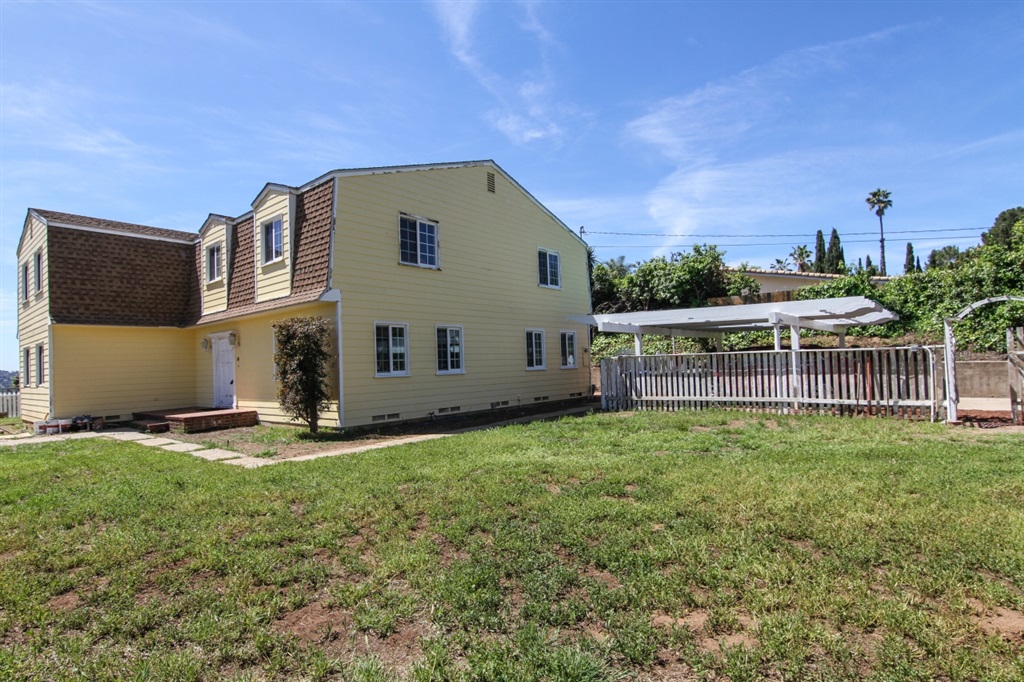1223 Adobe Lane El Cajon, CA 92021 - Photo 22 of 25