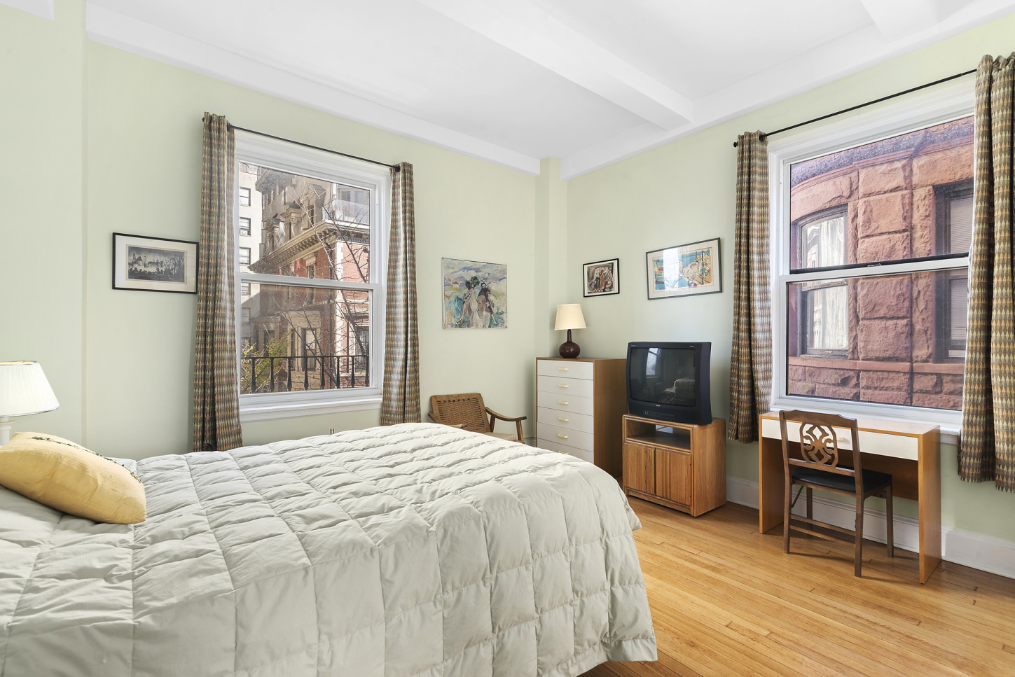 355 Riverside Drive, Unit 4E Manhattan, NY 10025 - Photo 3 of 8