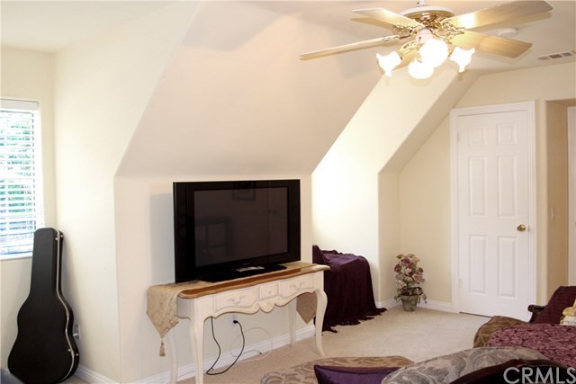 375 Grandview Road Twin Peaks, CA 92391 - Photo 21 of 30 Bonus room