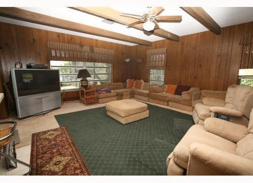 7020 Gleneagle Drive Miami Lakes, FL 33014 - Photo 5 of 15