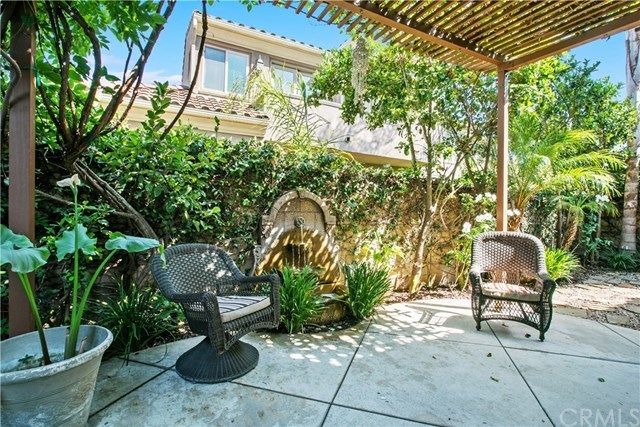 $1,050,000 | 2458 Monaco Terrace, Costa Mesa, CA 92627