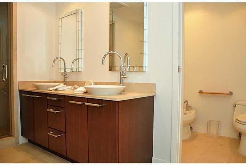 3801 Collins Avenue, Unit 1202 Miami Beach, FL 33140 - Photo 7 of 27