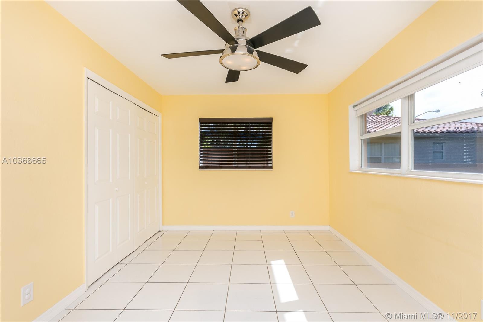 1342 North 30th Road Hollywood, FL 33021 - Photo 22 of 31 Gallery Image 22