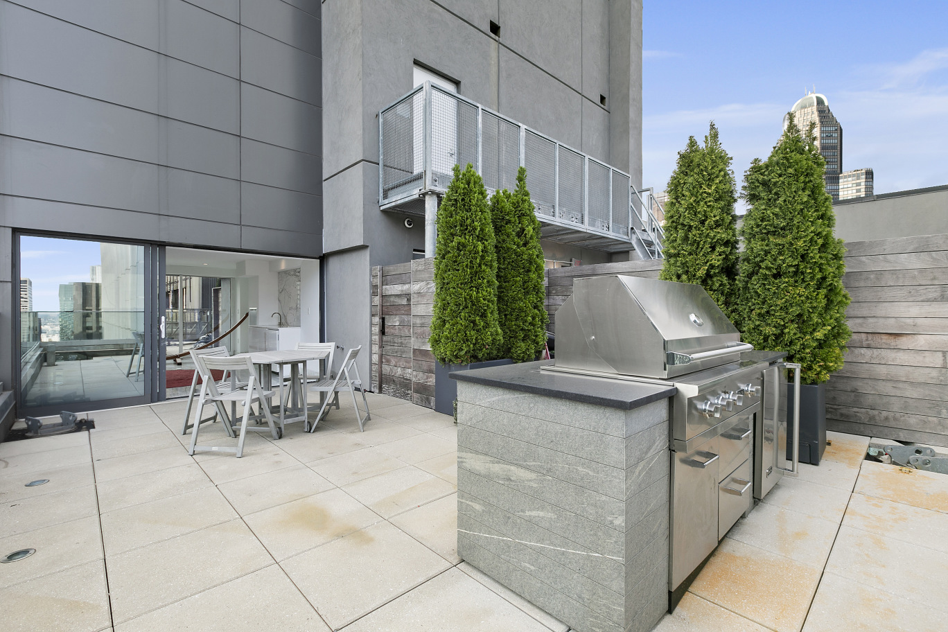 135 West 52nd Street, Unit PH1 Manhattan, NY 10019 - Photo 19 of 27