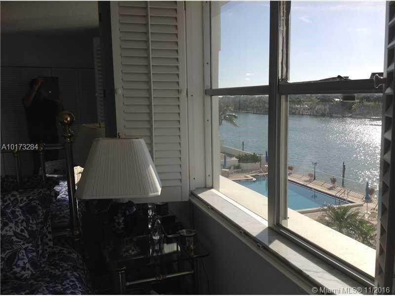 5750 Collins Avenue, Unit 4F Miami Beach, FL 33140 - Photo 17 of 18