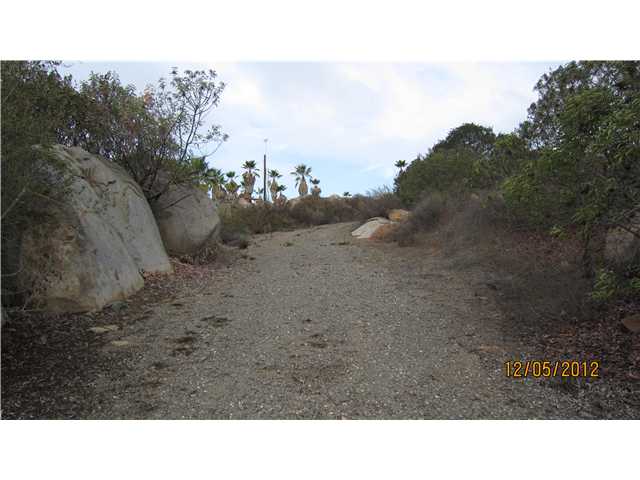 12706 Muth Valley Road Lakeside, CA 92040 - Photo 14 of 25 Gallery Image 14
