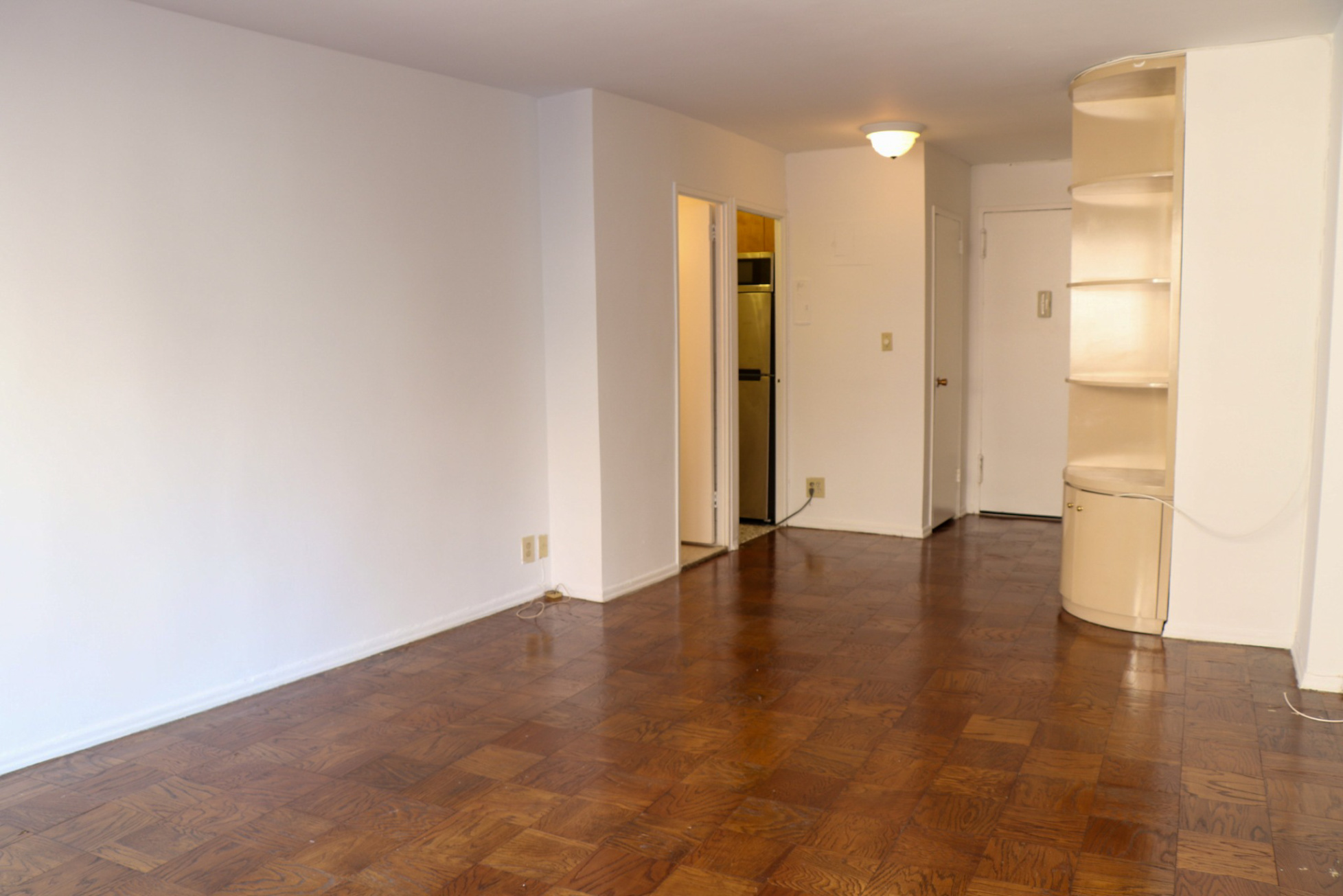 225 East 36th Street, Unit 7C Manhattan, NY 10016 - Photo 3 of 8
