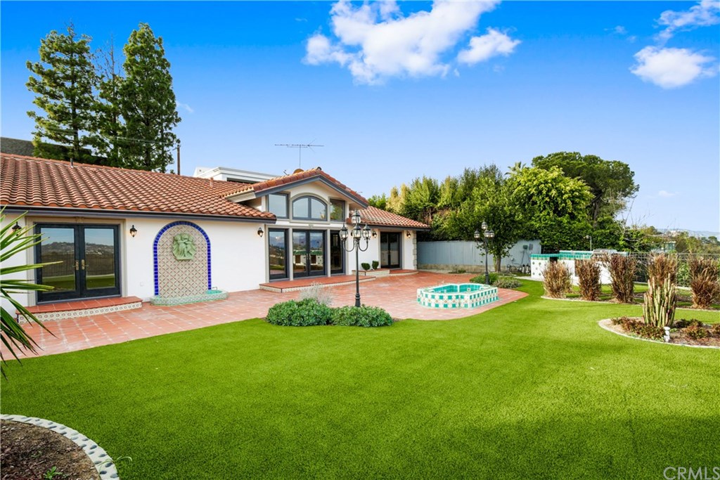 2380 Roscomare Road Los Angeles, CA 90077 - Photo 12 of 51