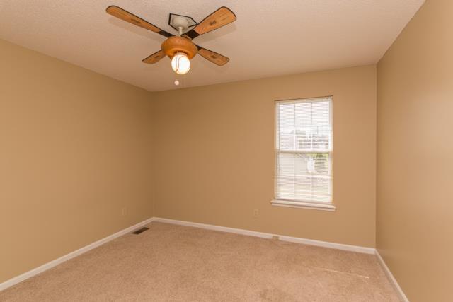 822 Turtle Creek Road Clarksville, TN 37043 - Photo 14 of 21 Gallery Image 14