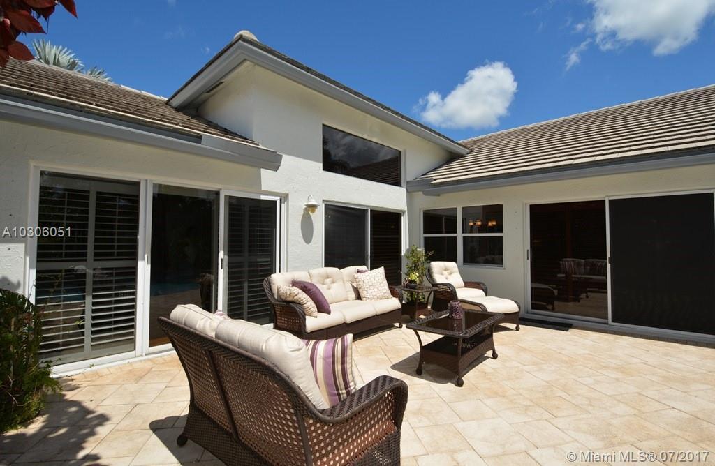 3282 Ridge Trace Davie, FL 33328 - Photo 31 of 39 Gallery Image 31