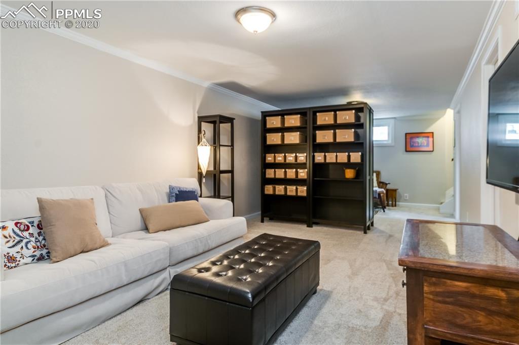 1524 Prairie Road Colorado Springs, CO 80909 - Photo 20 of 29