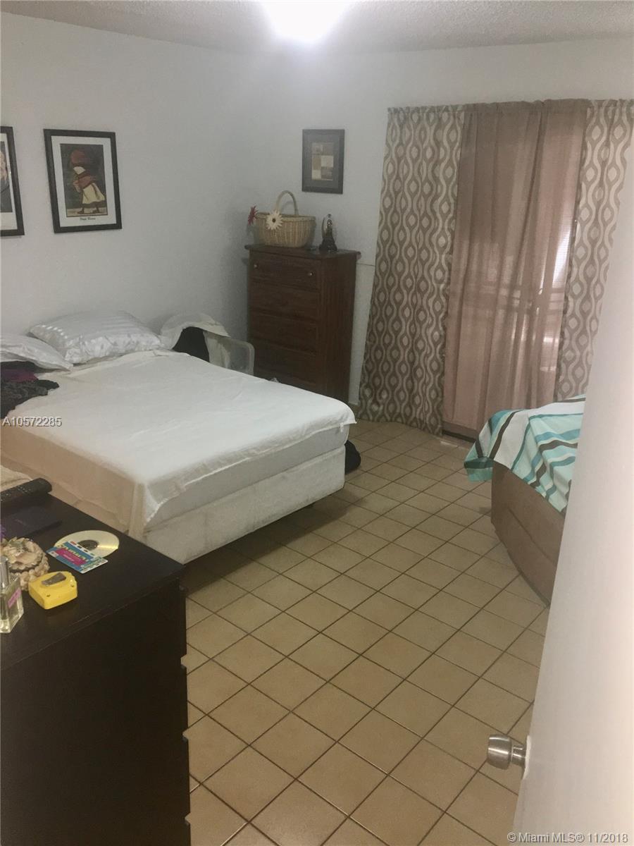 1740 West 60th Street, Unit 4 Hialeah, FL 33012 - Photo 24 of 34