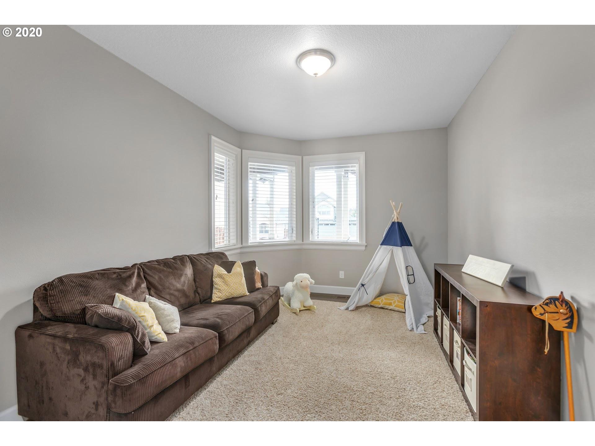 3104 Northeast 171st Street Ridgefield, WA 98642 - Photo 14 of 24 Gallery Image 14