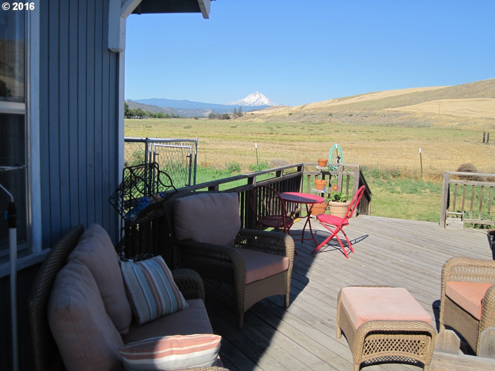 25 Northwest Vanderpool Street Dufur, OR 97021 - Photo 2 of 20 Gallery Image 2