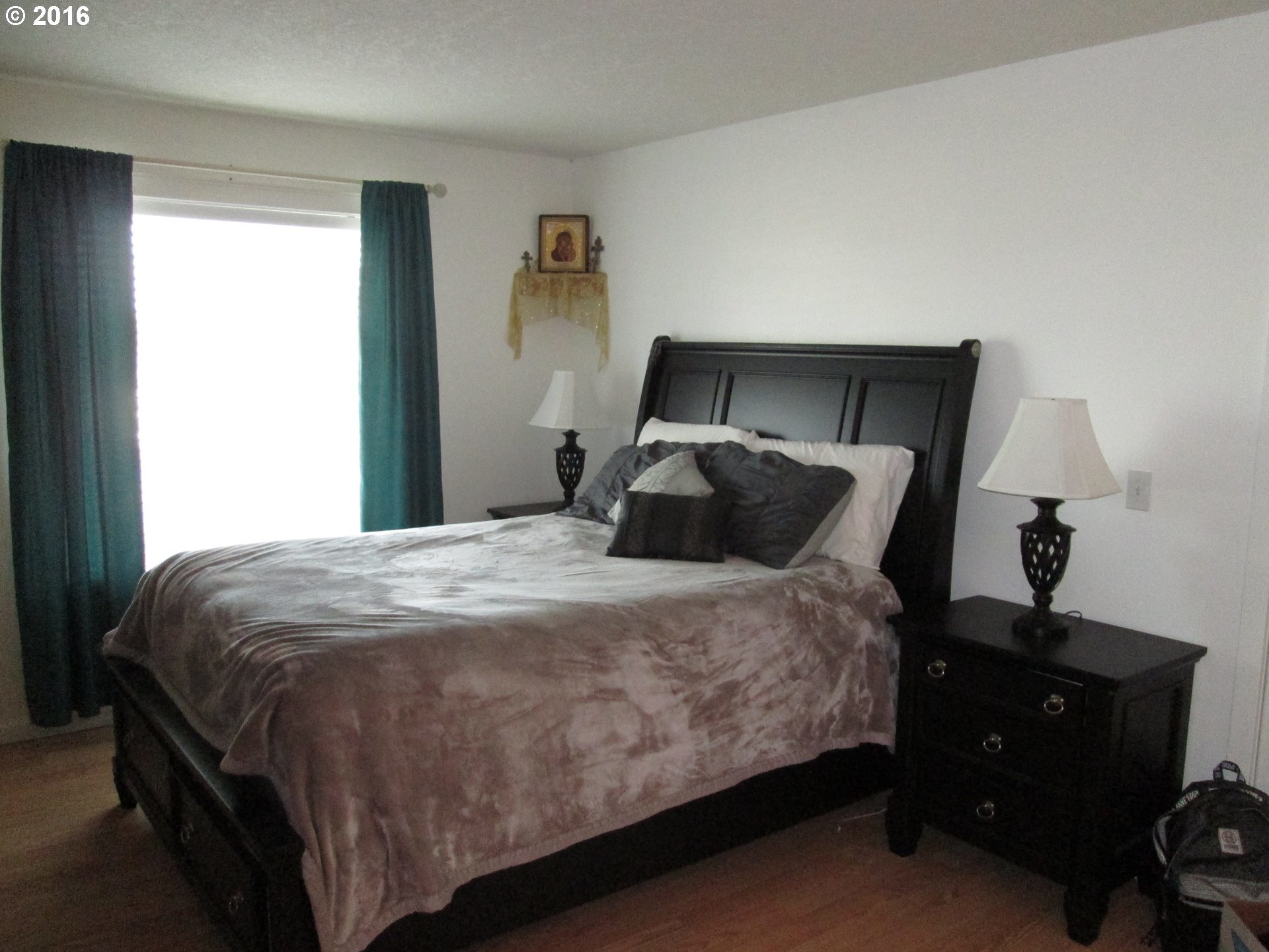 11827 Jones Road Northeast Woodburn, OR 97071 - Photo 13 of 30 Gallery Image 13